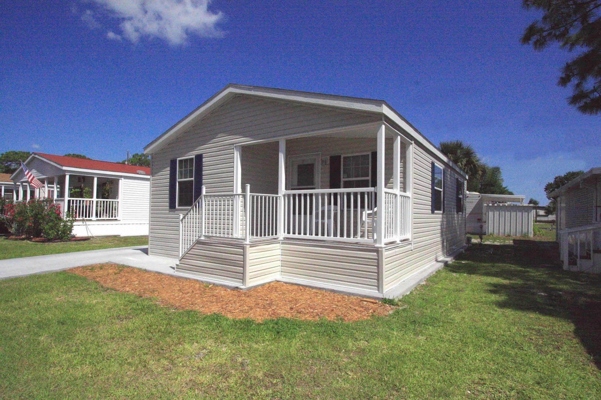 Groves Rv Resort Harlem Heights Exterior foto