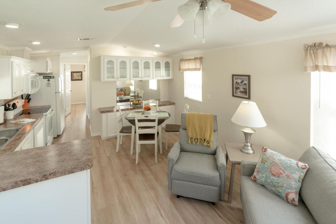 Groves Rv Resort Harlem Heights Exterior foto